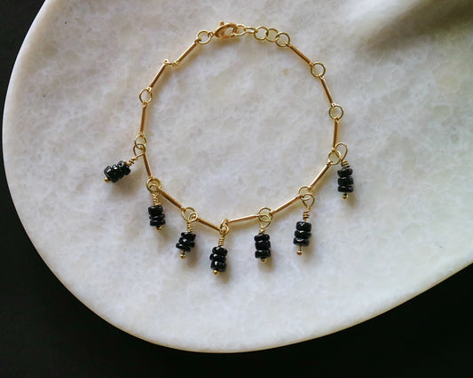 Black onyx drops bracelet - minimal- regal- Protection