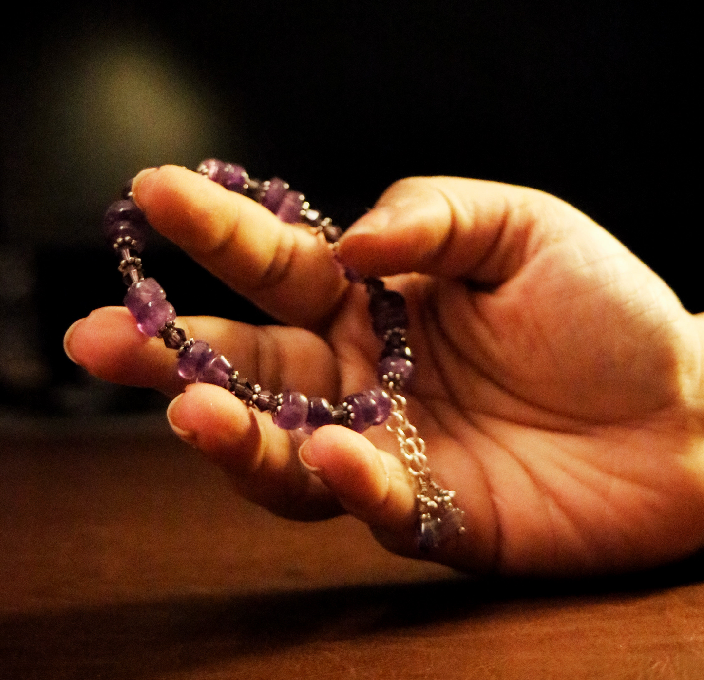 Sharanya - Amethyst Bohemian bracelet