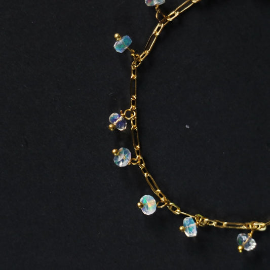 Aelina - fine ethopian opal bracelet - minimal bracelet for everyday healing