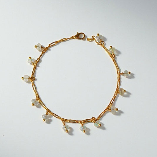 Aelina - fine ethopian opal bracelet - minimal bracelet for everyday healing