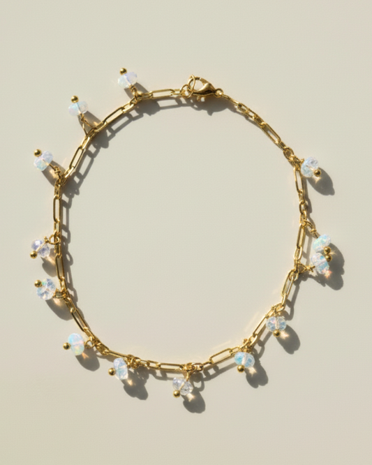 Aelina - fine ethopian opal bracelet - minimal bracelet for everyday healing